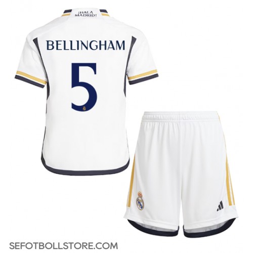 Real Madrid Jude Bellingham #5 Replika babykläder Hemmaställ Barn 2023-24 Kortärmad (+ korta byxor)